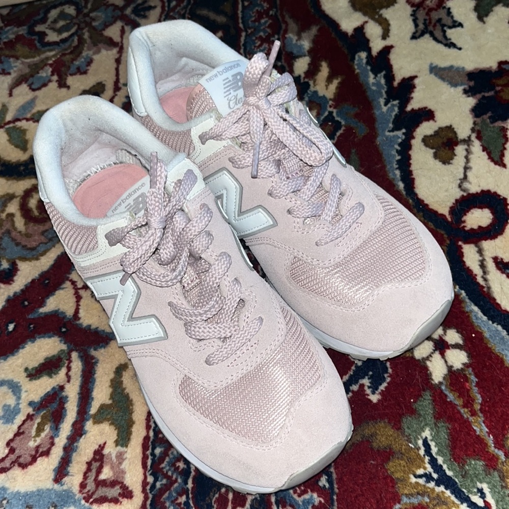 rose colored 574 new balances!